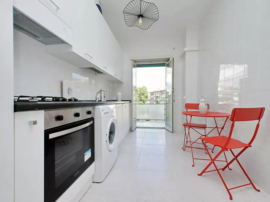 Immagine 6 di Appartamento in affitto  in Viale di Valle Aurelia a Roma