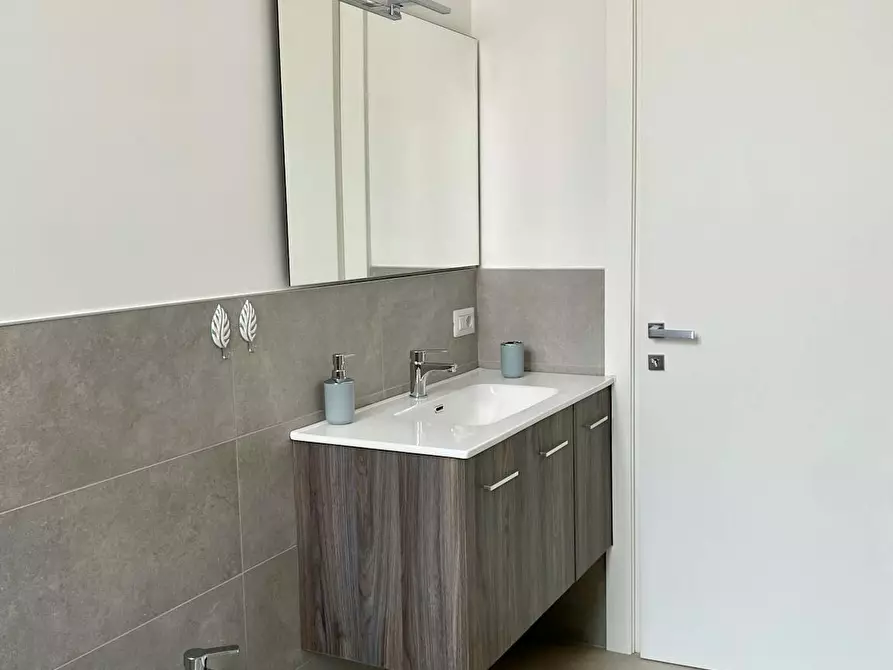 Immagine 9 di Appartamento in affitto  in Via Giuseppe Regaldi a Milano