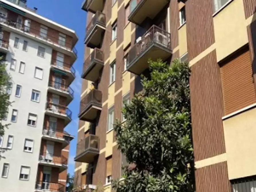 Immagine 2 di Camera in affitto  in Via Zurigo a Milano