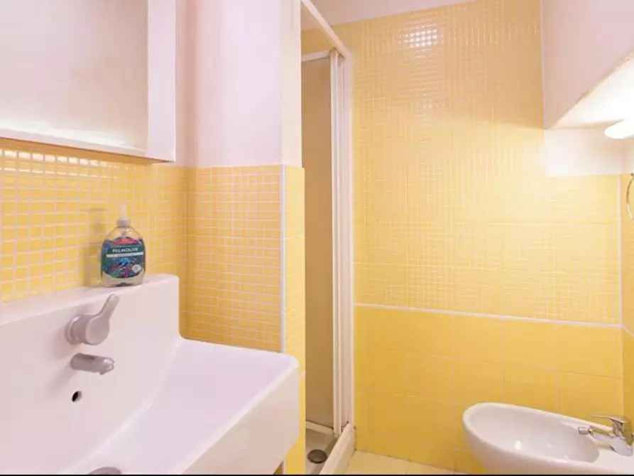 Immagine 10 di Appartamento in affitto  in Corso San Gottardo a Milano