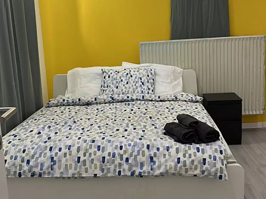 Immagine 3 di Camera in affitto  in Grand Rue a Morlanwelz