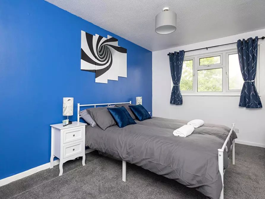 Immagine 2 di Casa indipendente in affitto  in Grange Fields Road a 