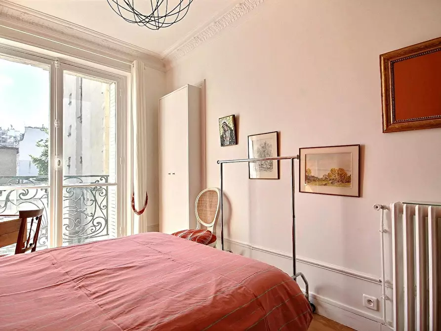 Immagine 9 di Appartamento in affitto  in Rue François Bonvin a Paris