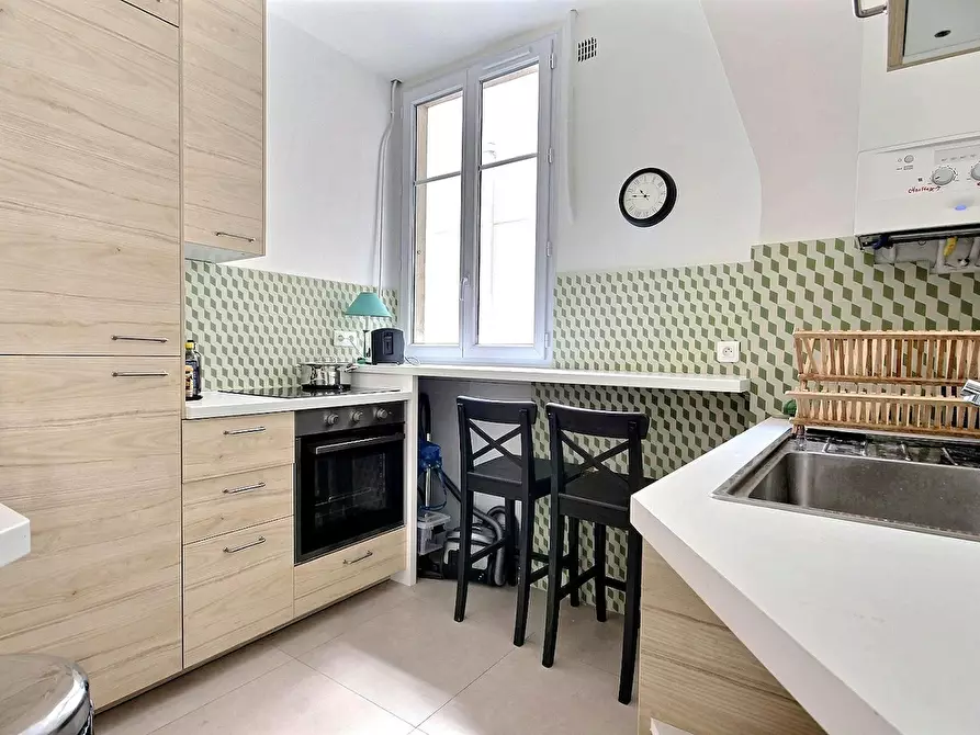 Immagine 8 di Appartamento in affitto  in Rue François Bonvin a Paris