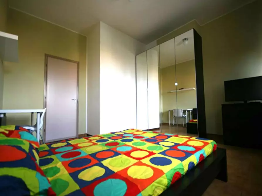 Immagine 1 di Camera in affitto  in Via Carlo Marx a Milano