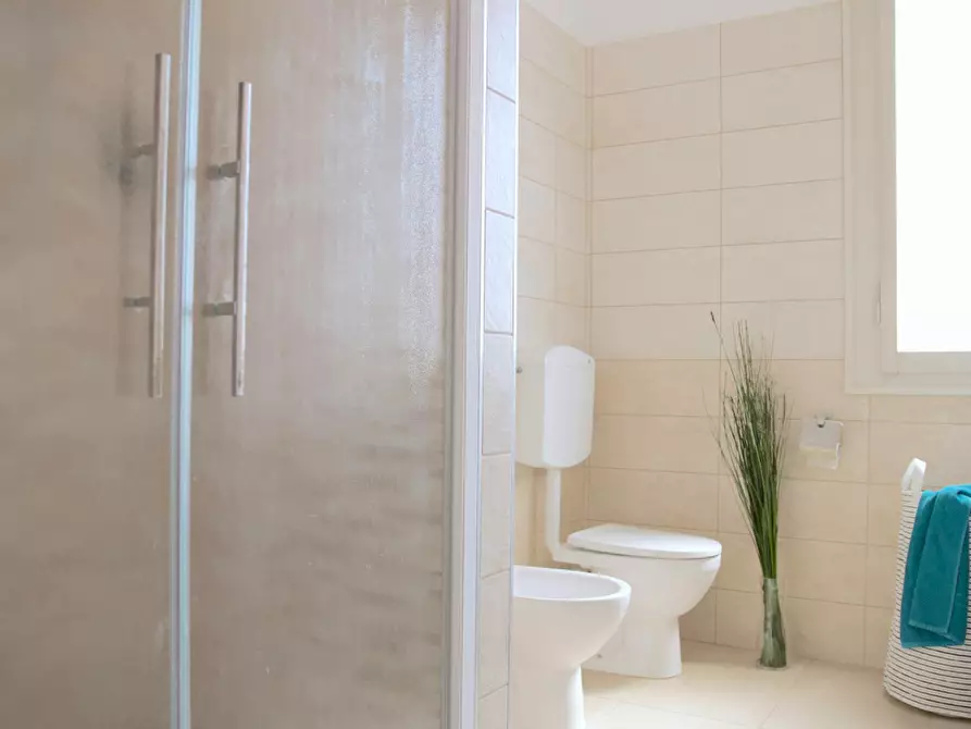 Immagine 6 di Camera in affitto  in Via Ermete Zacconi a Bologna