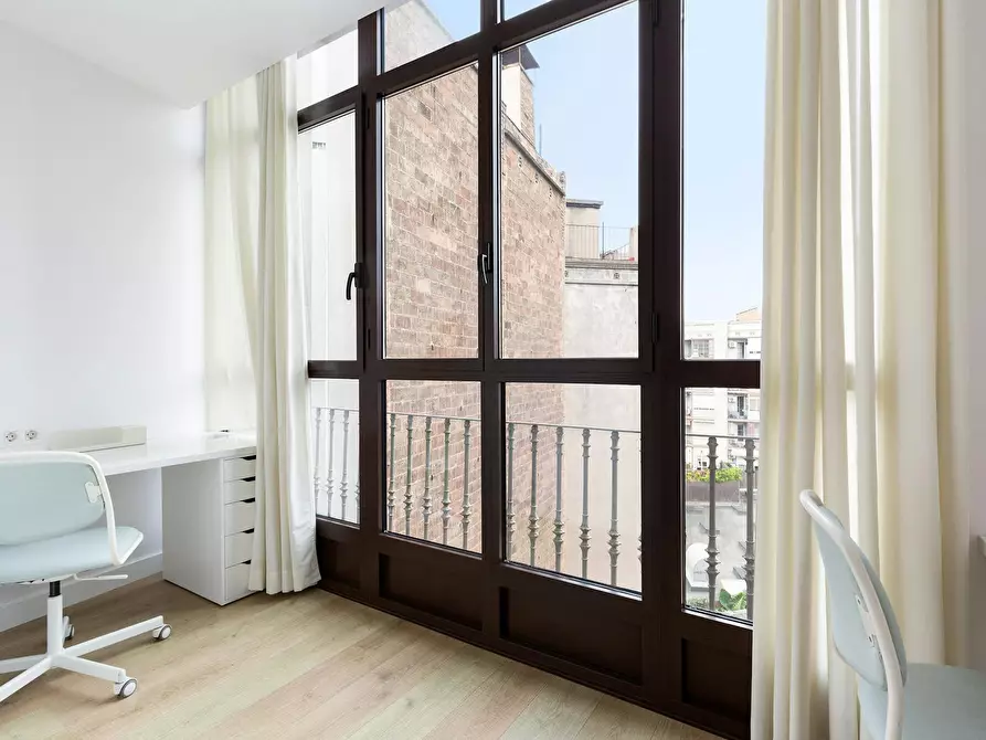 Immagine 3 di Camera in affitto  in Carrer de Balmes a Barcelona