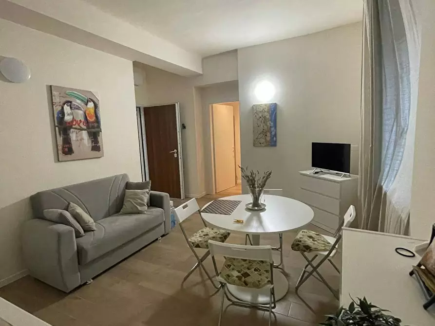 Immagine 1 di Appartamento in affitto  in Via Sant'Arnaldo a Milano