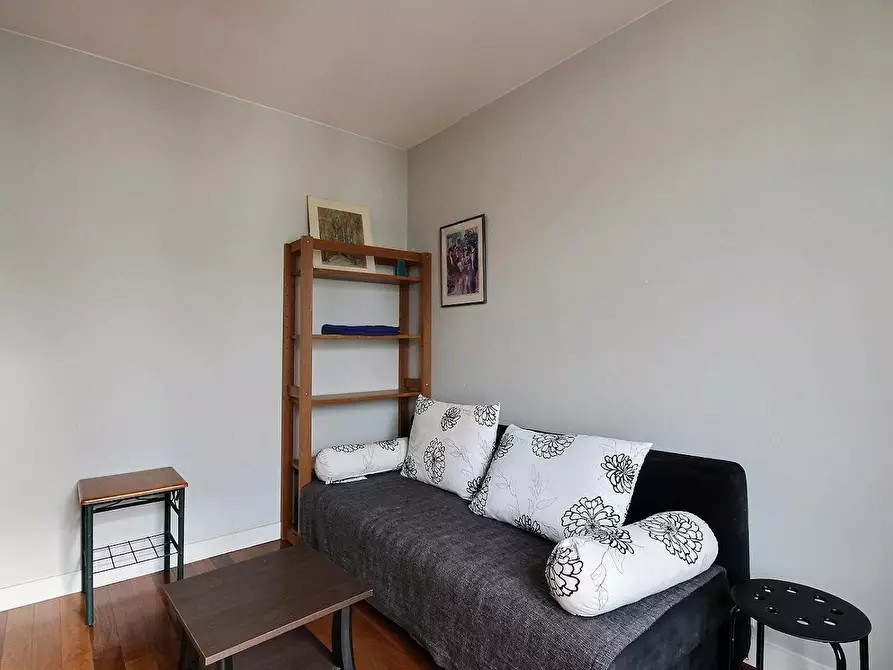 Immagine 4 di Appartamento in affitto  in Rue du Cherche-Midi a Paris 06