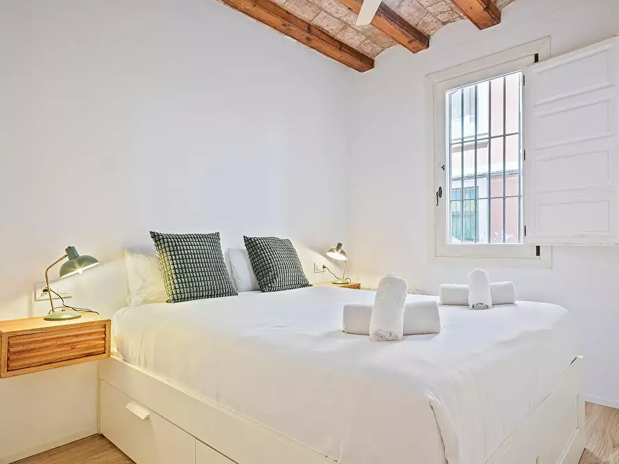 Immagine 8 di Appartamento in affitto  in Carrer de Sant Elm a Barcelona
