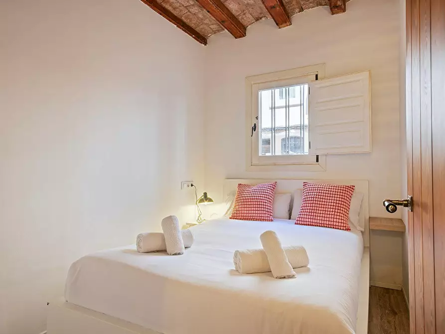Immagine 10 di Appartamento in affitto  in Carrer de Sant Elm a Barcelona