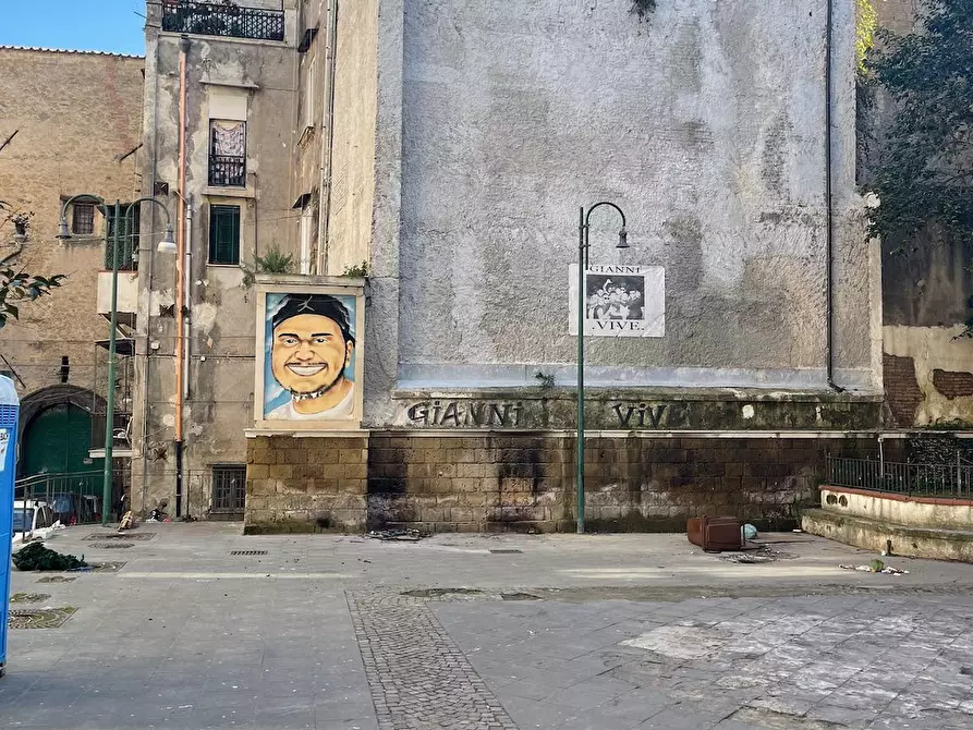 Immagine 6 di Camera in affitto  in Via San Giovanni in Porta a Napoli