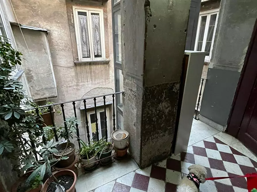 Immagine 7 di Camera in affitto  in Via San Giovanni in Porta a Napoli