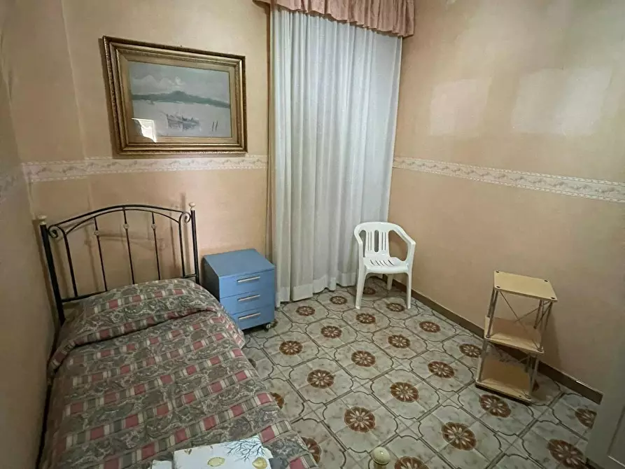 Immagine 3 di Camera in affitto  in Via San Giovanni in Porta a Napoli