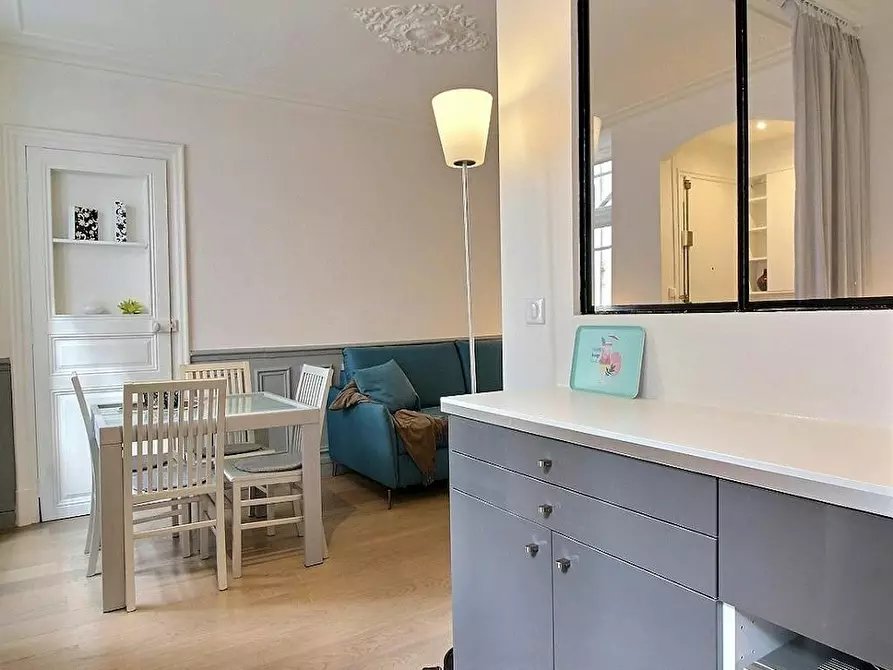Immagine 9 di Appartamento in affitto  in Rue de la Roquette a Paris