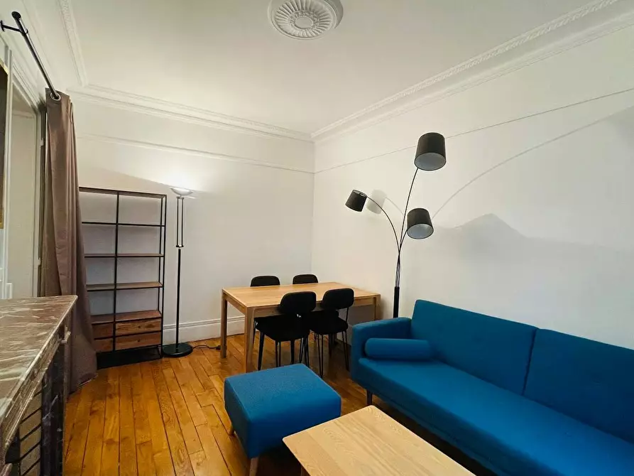 Immagine 5 di Appartamento in affitto  in Rue Rodier a Paris