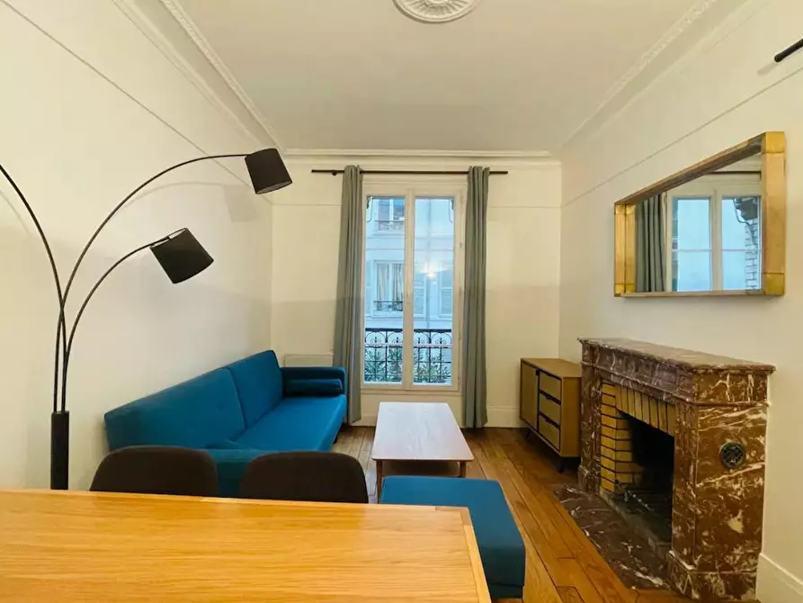 Immagine 2 di Appartamento in affitto  in Rue Rodier a Paris