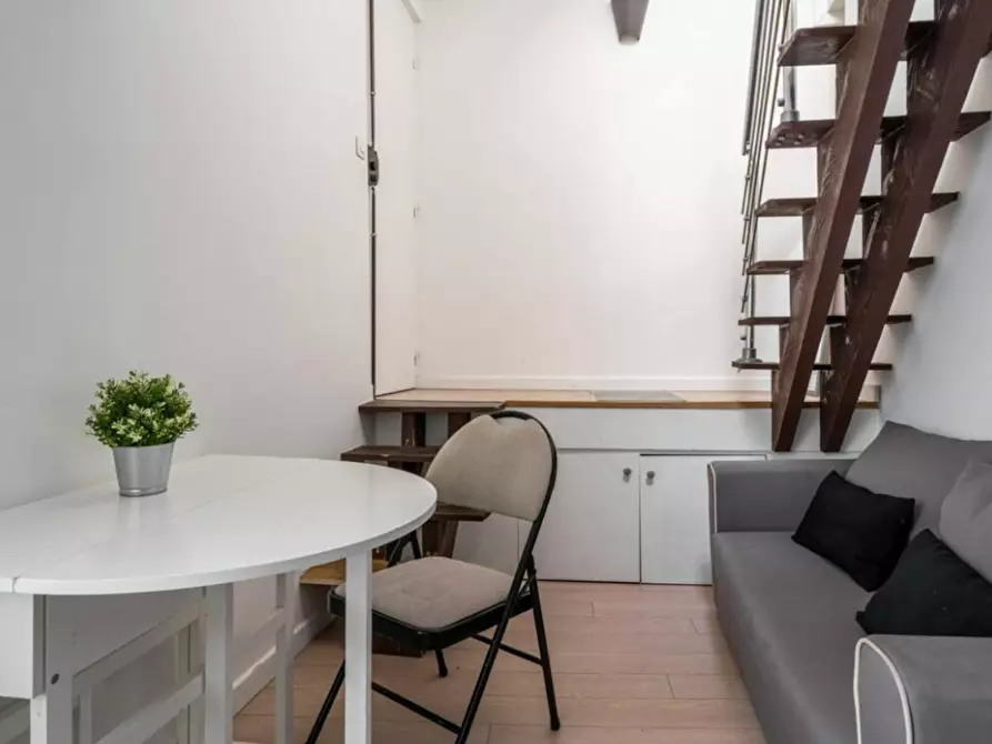 Immagine 6 di Appartamento in affitto  in Rue du Faubourg du Temple a Paris