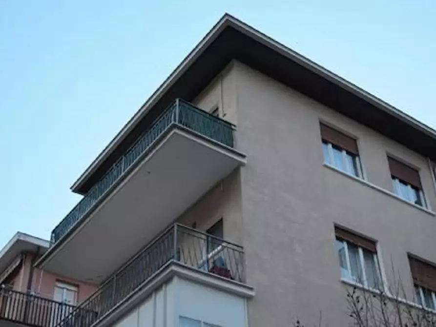 Immagine 8 di Camera in affitto  in Via Castelbarco a Trento