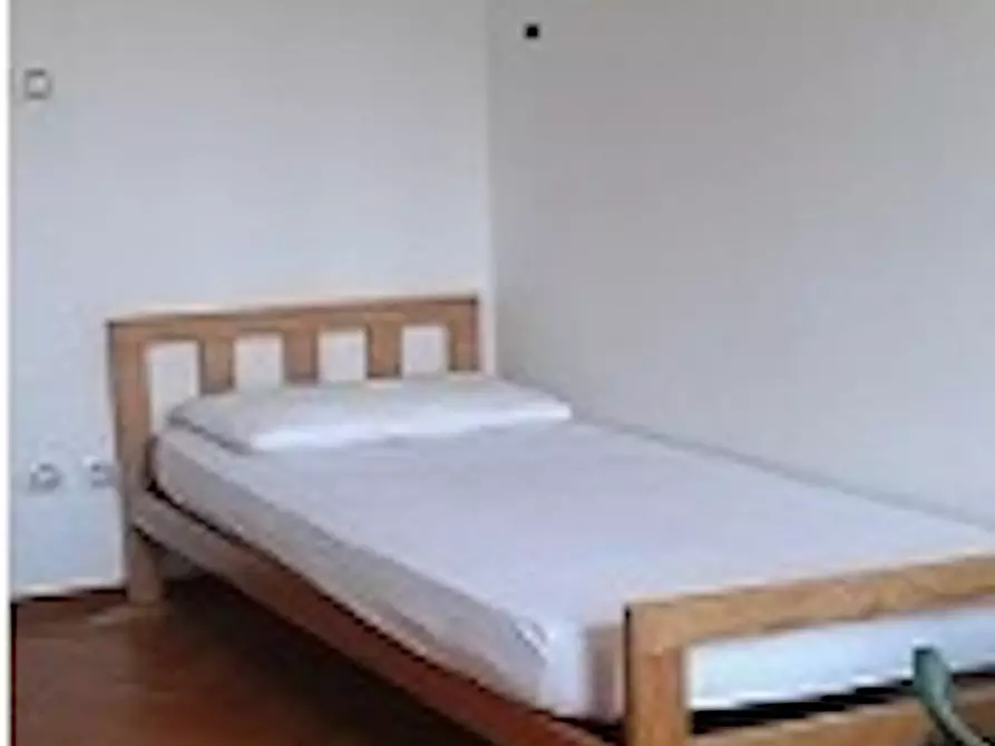 Immagine 4 di Camera in affitto  in Vicolo Morosante a Trento