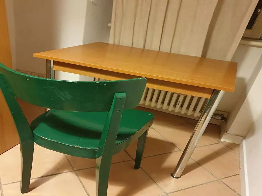 Immagine 1 di Camera in affitto  in Vicolo Morosante a Trento