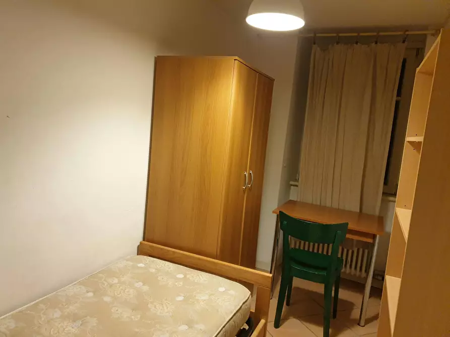 Immagine 2 di Camera in affitto  in Vicolo Morosante a Trento