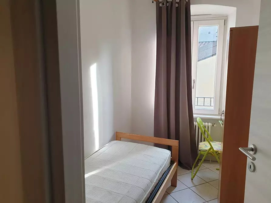 Immagine 1 di Camera in affitto  in Via Giuseppe Mazzini a Trento