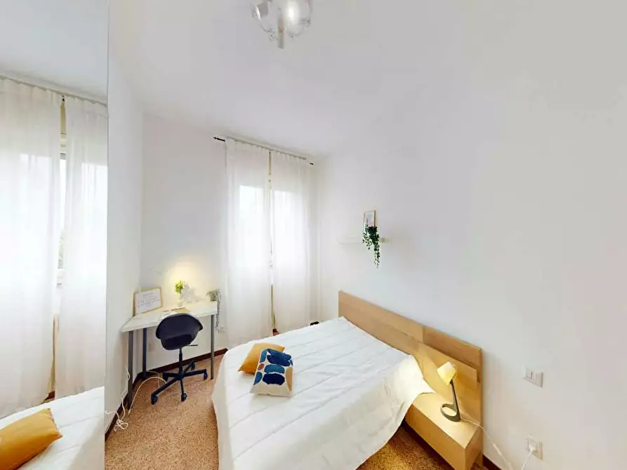 Immagine 6 di Camera in affitto  in Via Carlo Marx a Milano