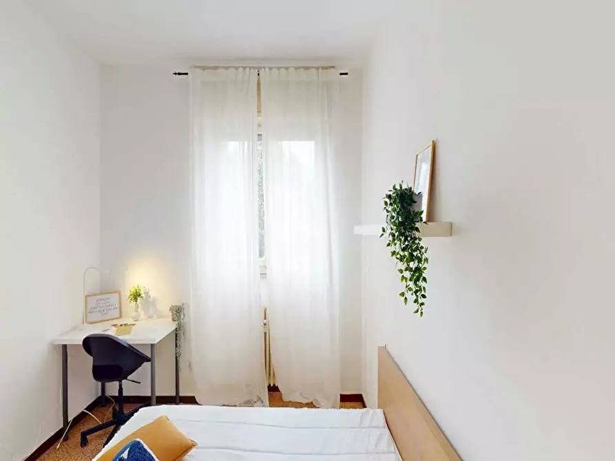 Immagine 4 di Camera in affitto  in Via Carlo Marx a Milano
