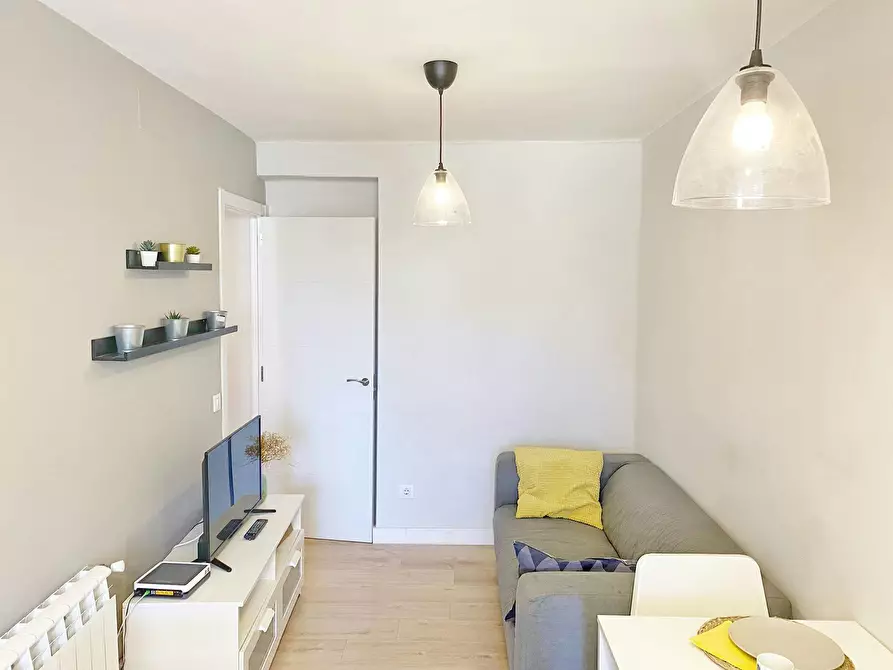 Immagine 3 di Appartamento in affitto  in Calle de Benidorm a Madrid