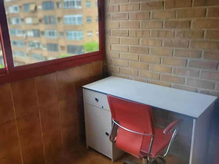 Immagine 9 di Appartamento in affitto  in Avenida Instituto Obrero de Valencia a Valencia