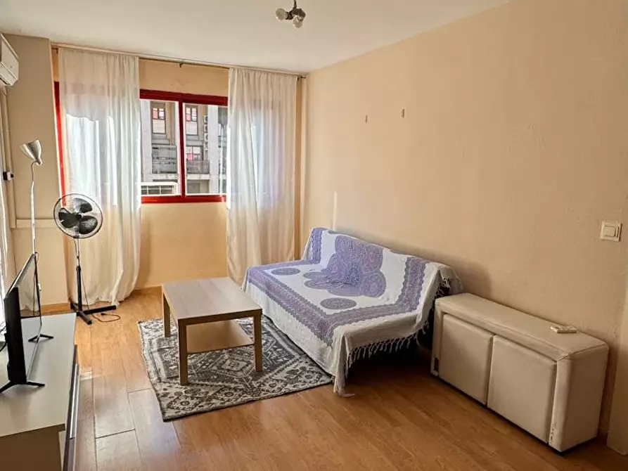 Immagine 5 di Appartamento in affitto  in Avenida Instituto Obrero de Valencia a Valencia