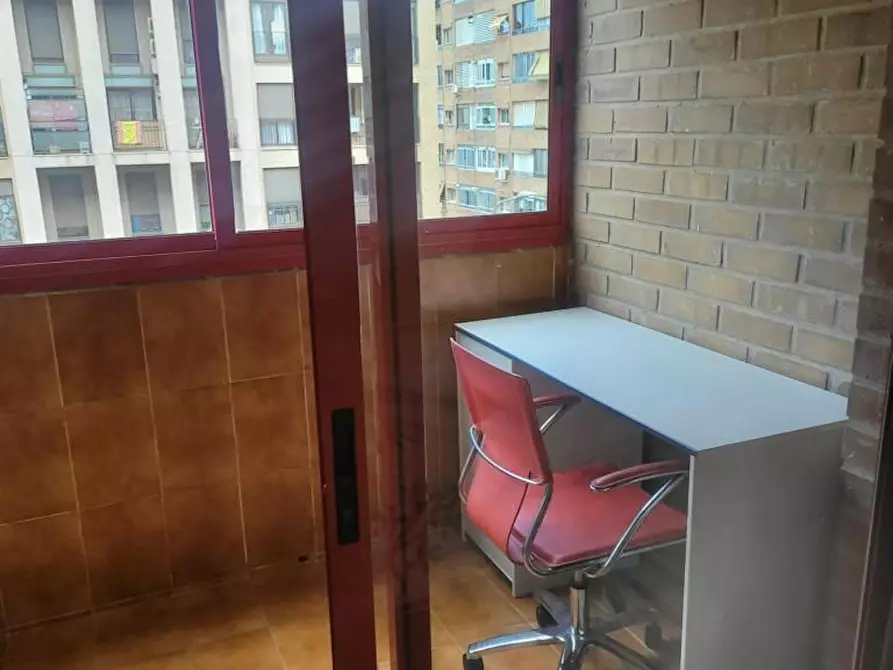 Immagine 10 di Appartamento in affitto  in Avenida Instituto Obrero de Valencia a Valencia