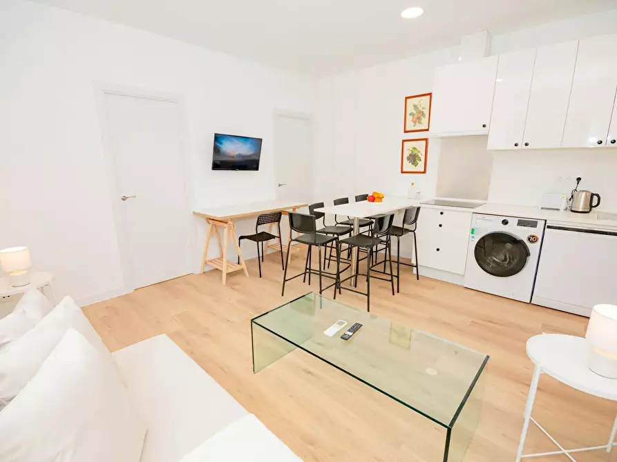 Immagine 9 di Appartamento in affitto  in Calle de Arturo Soria a Madrid