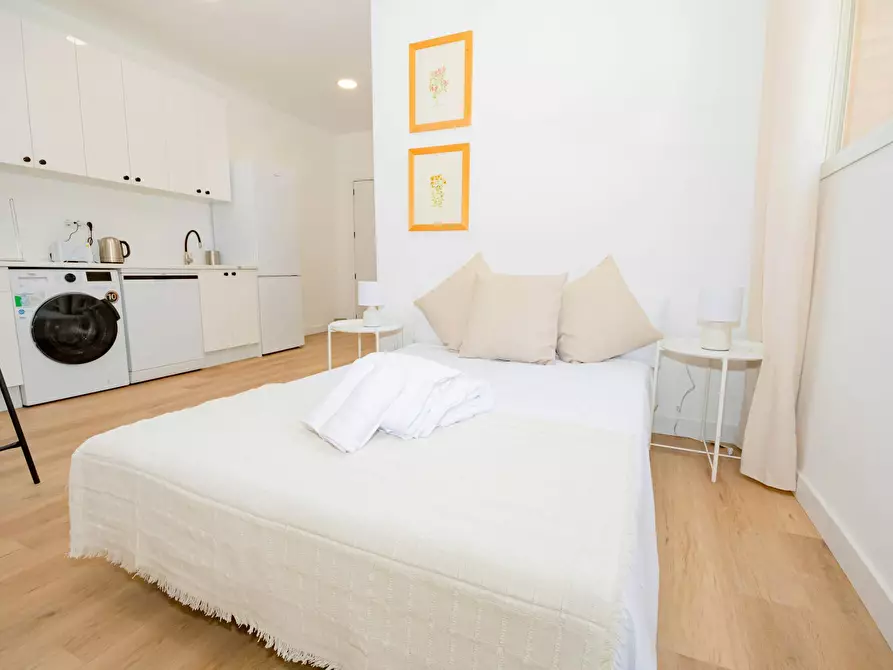 Immagine 10 di Appartamento in affitto  in Calle de Arturo Soria a Madrid