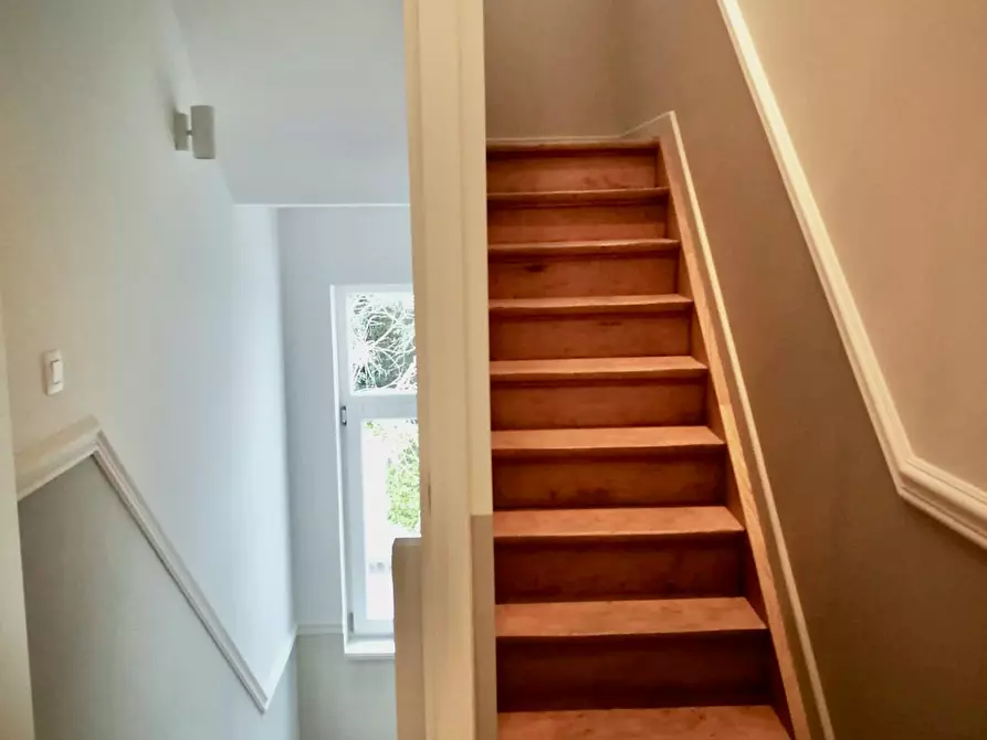Immagine 8 di Casa indipendente in affitto  in Rue Rasson a Schaerbeek