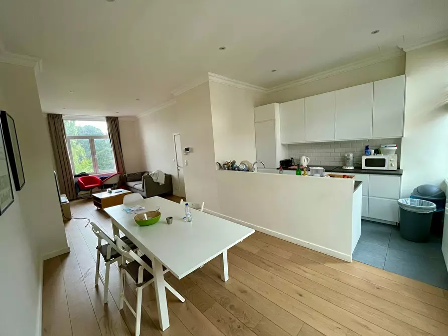 Immagine 3 di Casa indipendente in affitto  in Rue Rasson a Schaerbeek