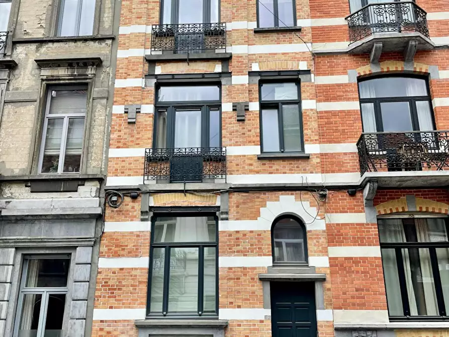 Immagine 1 di Casa indipendente in affitto  in Rue Rasson a Schaerbeek