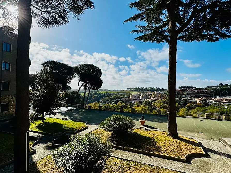 Immagine 1 di Camera in affitto  in Via Cassia a Roma