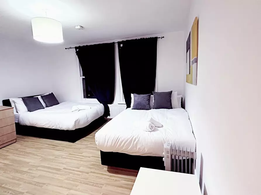 Immagine 8 di Appartamento in affitto  in Abbey Road a Camden Town