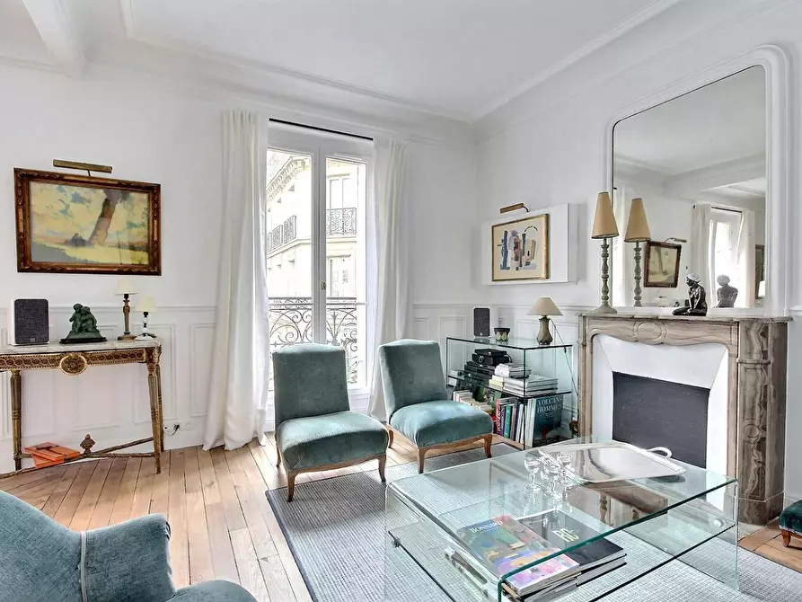 Immagine 6 di Appartamento in affitto  in Rue Chevert a Paris 07