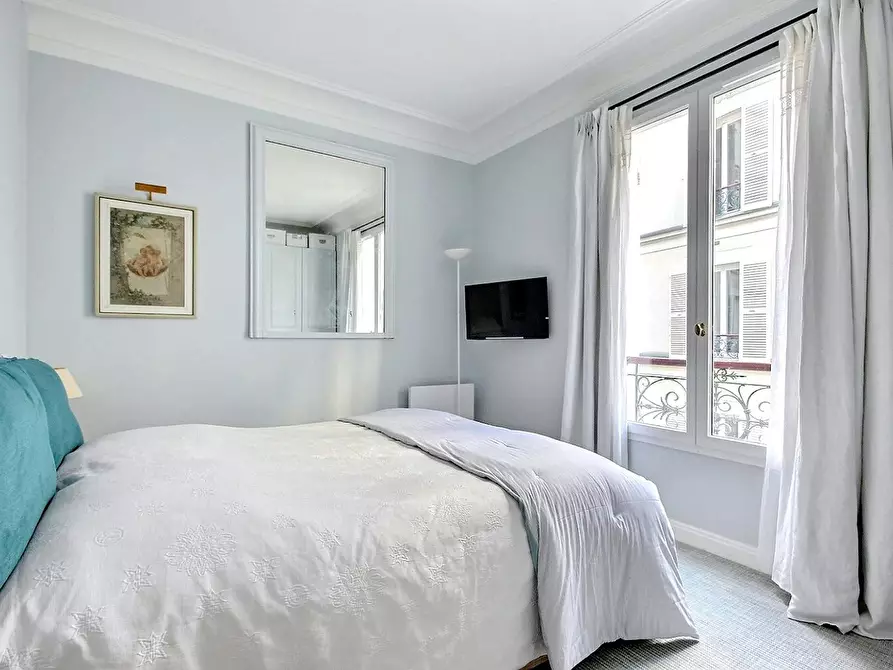 Immagine 2 di Appartamento in affitto  in Rue Chevert a Paris 07
