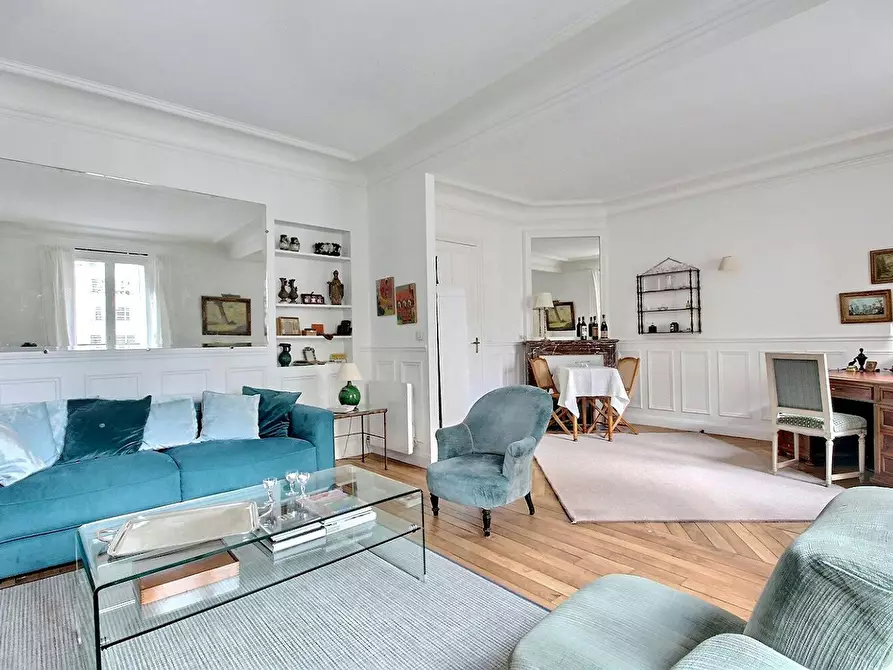 Immagine 5 di Appartamento in affitto  in Rue Chevert a Paris 07