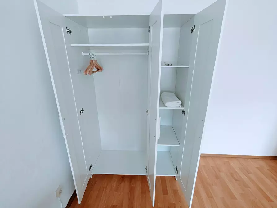 Immagine 6 di Camera in affitto  in Franz-Metzner-Straße a München