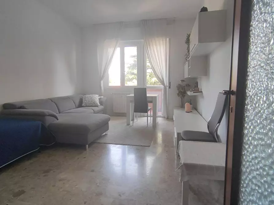 Immagine 3 di Camera in affitto  in Via Solferino a Castellanza