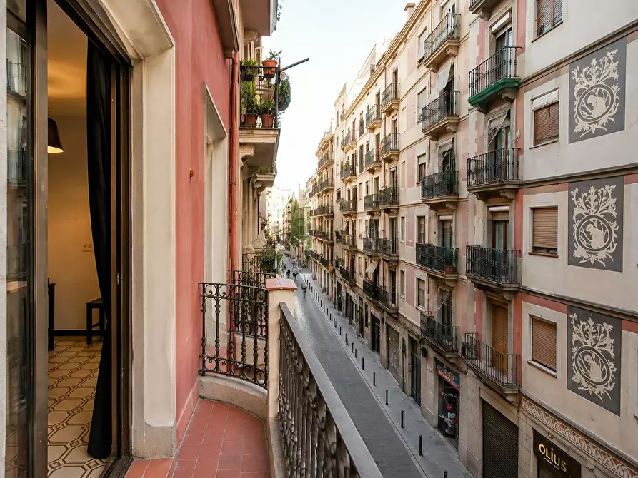 Immagine 3 di Camera in affitto  in Carrer d'En Fontrodona a Barcelona