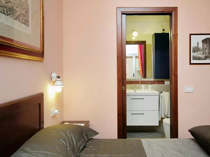 Immagine 4 di Camera in affitto  in Via Cincinnato a Roma