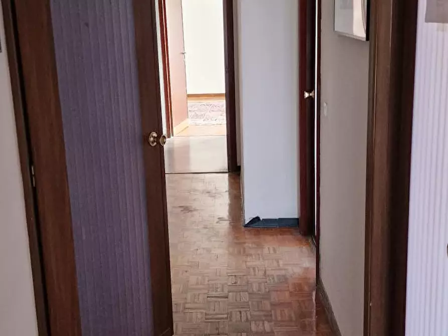 Immagine 4 di Camera condivisa in affitto  in Via Makallè a Padova