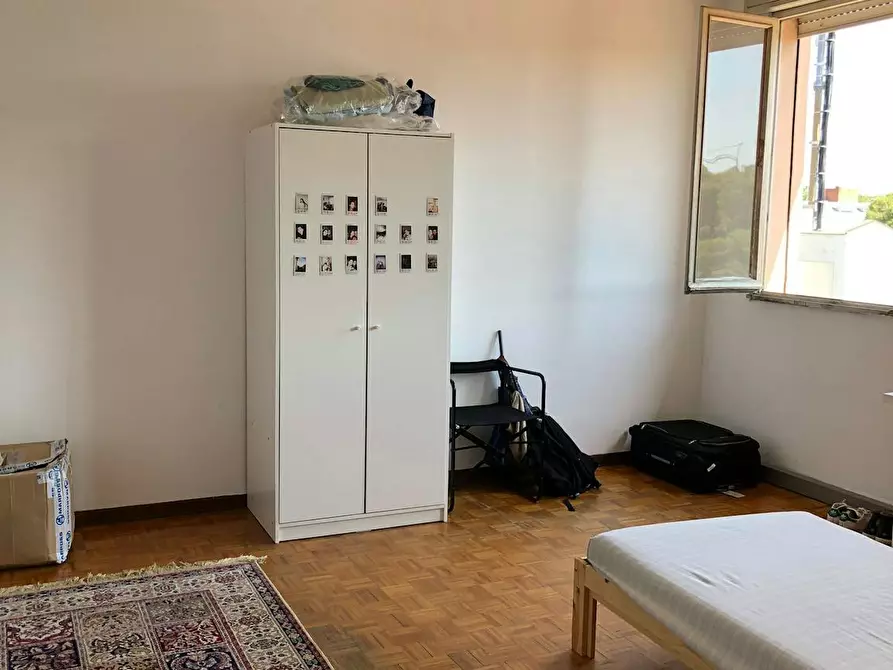 Immagine 2 di Camera condivisa in affitto  in Via Makallè a Padova