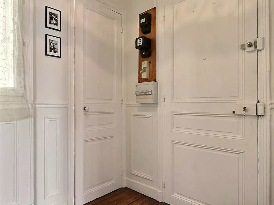 Immagine 3 di Appartamento in affitto  in Rue de Ménilmontant a Paris 20
